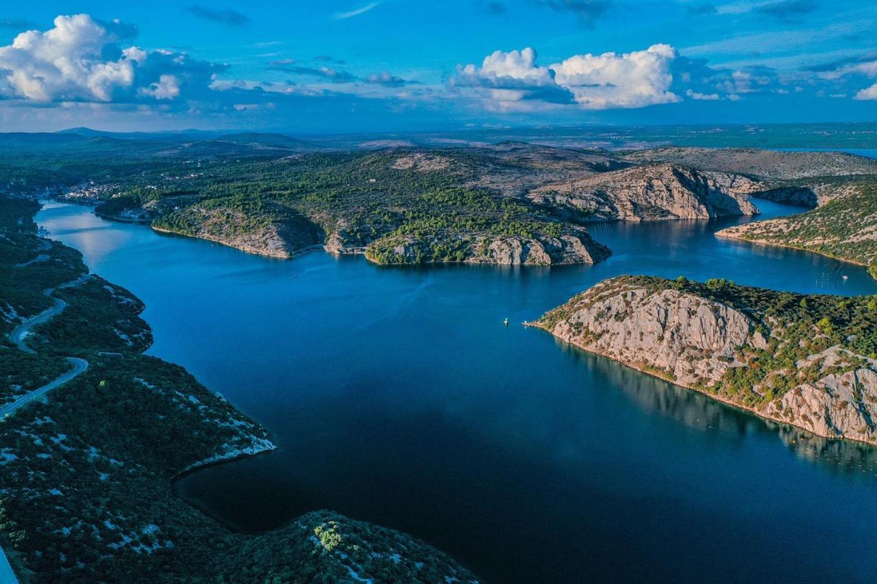 Kuca Mali Raj - Little Paradise Šibenik Exteriör bild